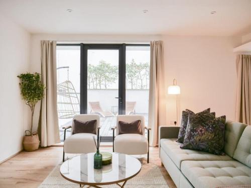 North Kensington Apartment | Stylish 2 bed apartment with large terrace