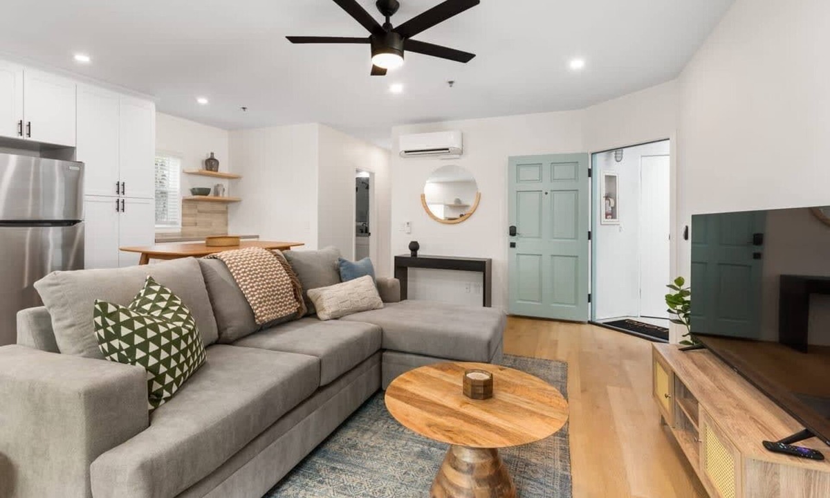 Olde Solana Beach Apartment | Stylish 2BD Peek-a-boo Ocean View High-End Stay