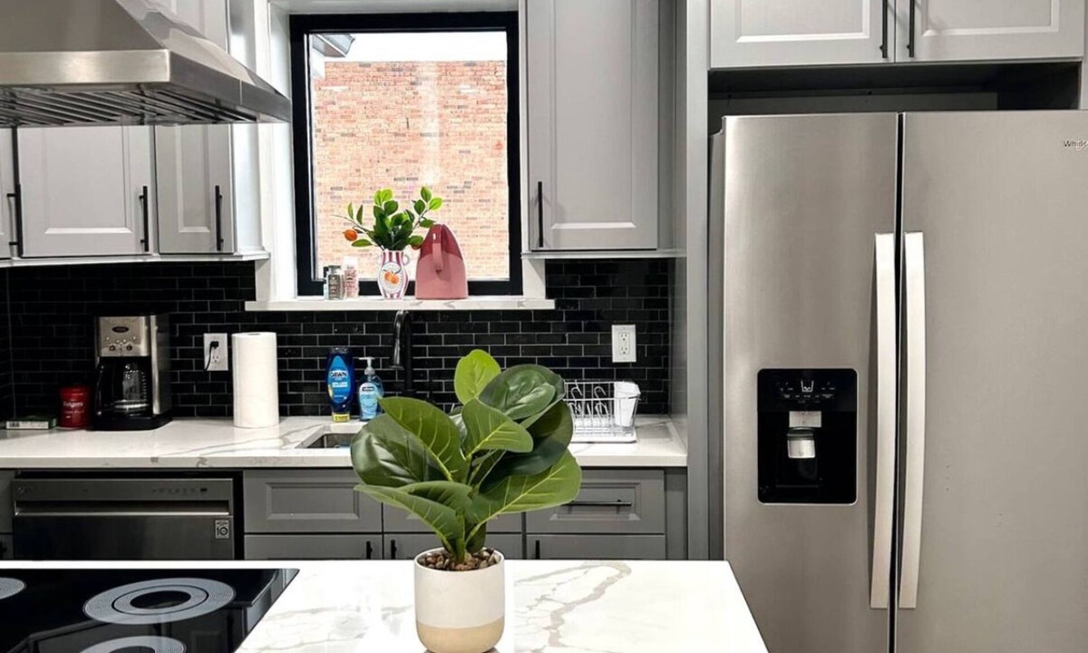 Lodi Apartment | Stylish 2BR/2BA Apt near NYC Free Parking Full Kitchen & W/D