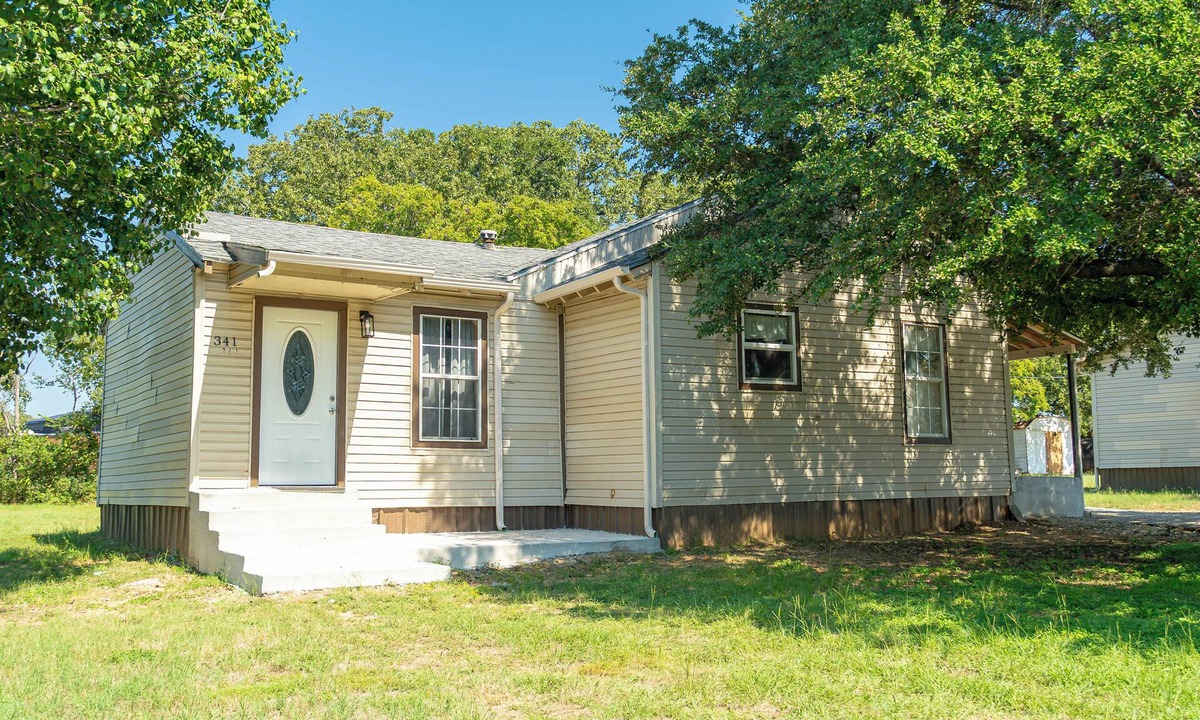 Argyle House | Stylish 2BR Mid-Term Argyle Stay Near Lantana Golf