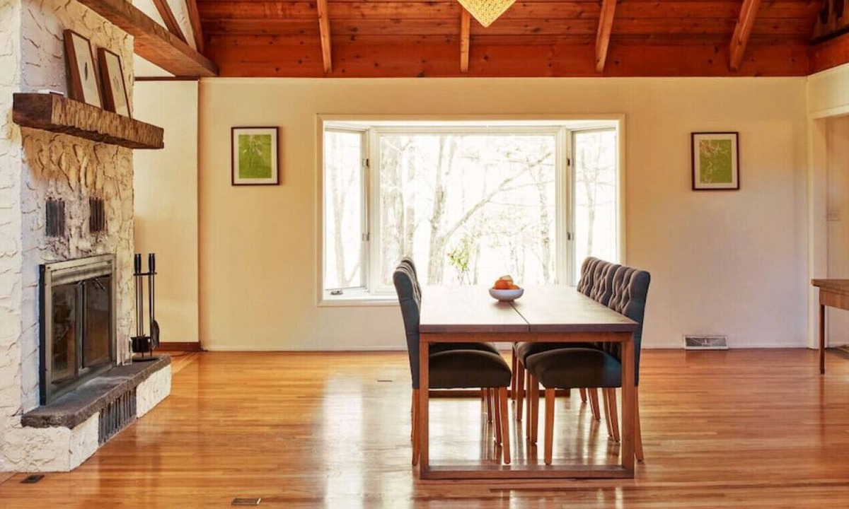 Denver House | Stylish 3 BR Mountain Home with Community Pool