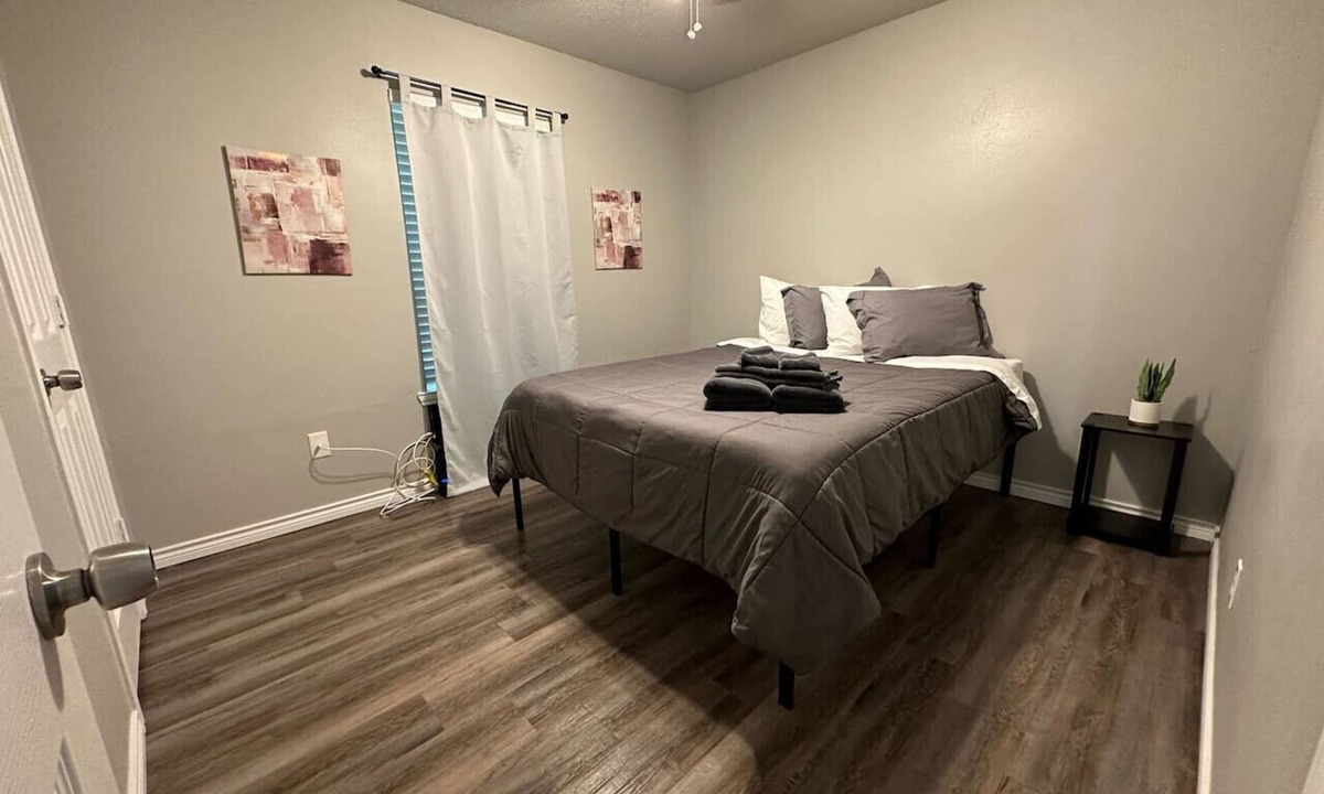 Belton House | Stylish 3BR Home | Dog Friendly | Near Lakes & Baylor Scott & White