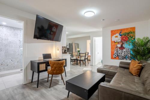 Sainte-Marie Apartment | Stylish 3BR in Montreal Village