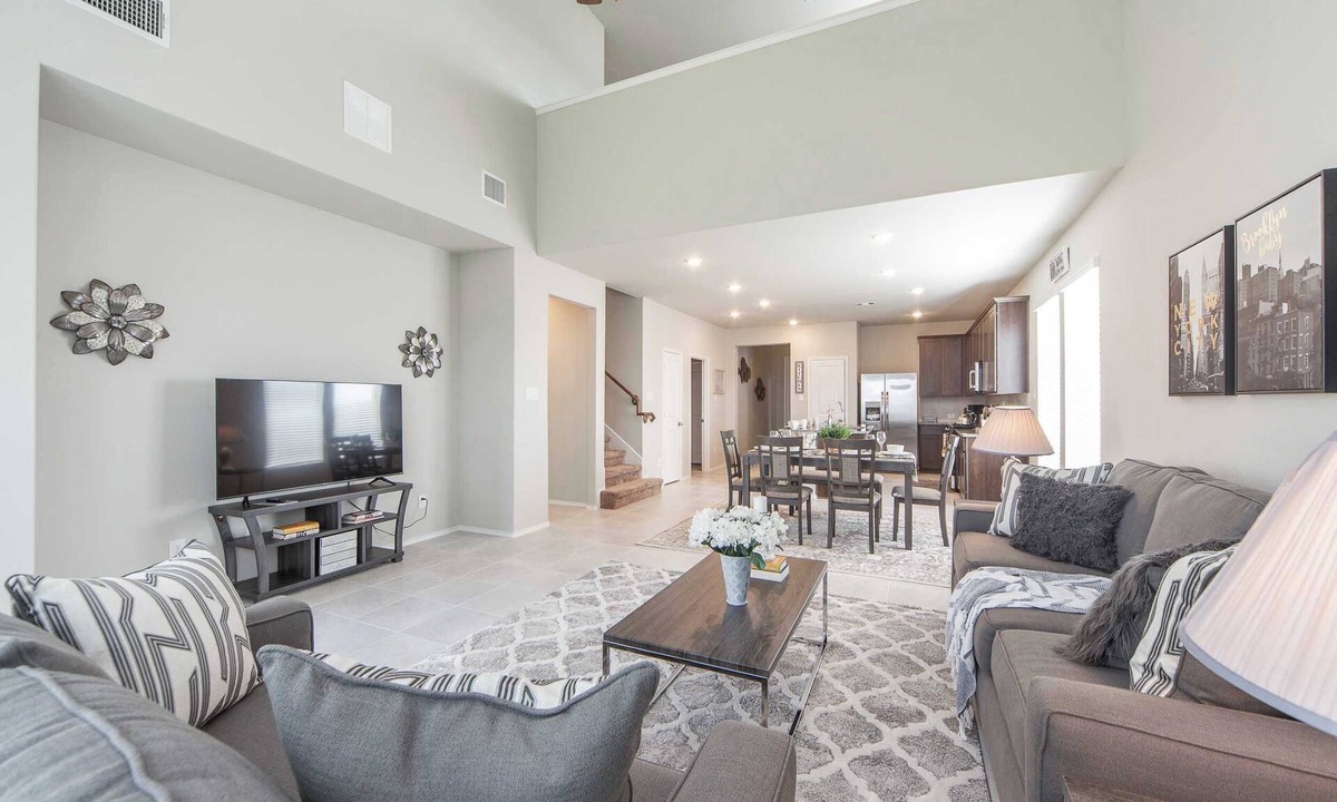 Sienna Plantation House | Stylish 4BR Retreat｜Pet-Friendly｜Secure Yard & Home Office｜Flexible Leasen#41144