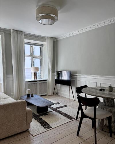 København V Apartment | Stylish Apartment with Rooftop in Trendy Vesterbro