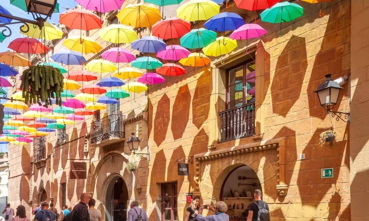 El Poble-sec Apartment | Stylish Apartments in Poble-sec — Steps from Barcelona’s Best - Several units!