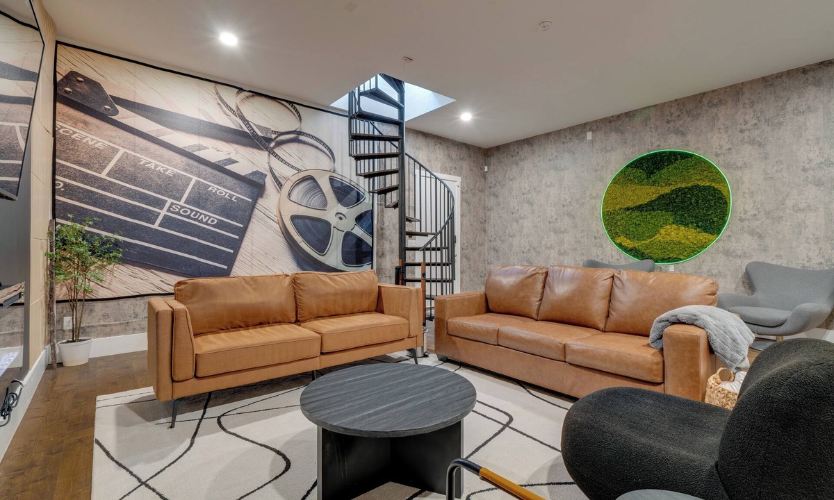 Hughes Park Lake Apartment | Stylish Apt Near Lake Travis w/Entertainment