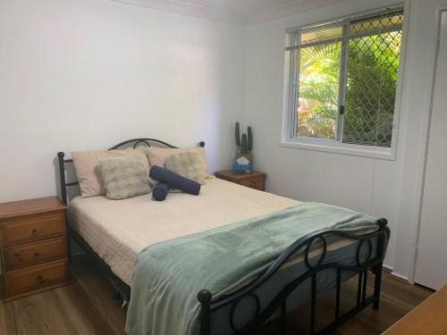 Mount Colah House | Stylish Chic King Bedroom