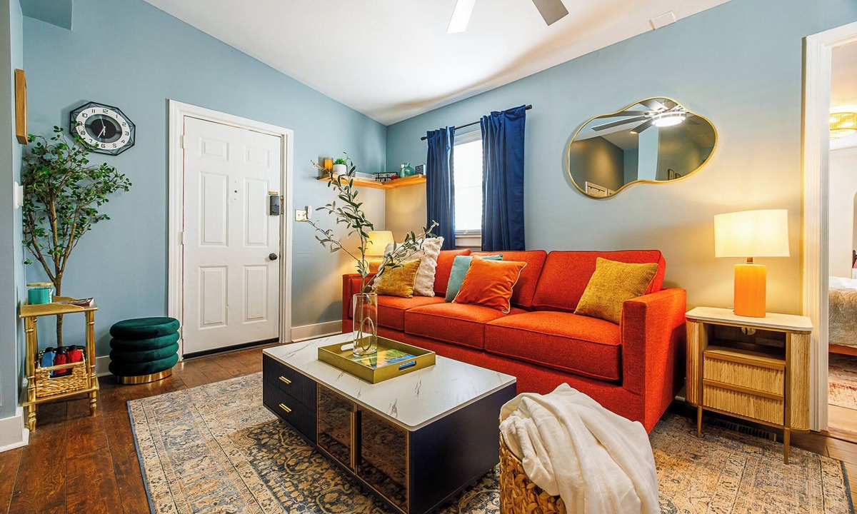Germantown House | Stylish Chic Modern, Remodel, Private Yard Deck, Bourbon Trail, Airport, YumYum!