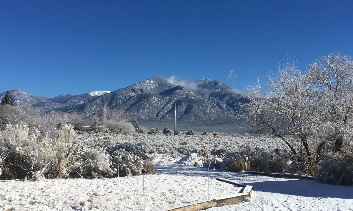Taos Apartment | Stylish comfortable suite. Awesome Mountain Views!