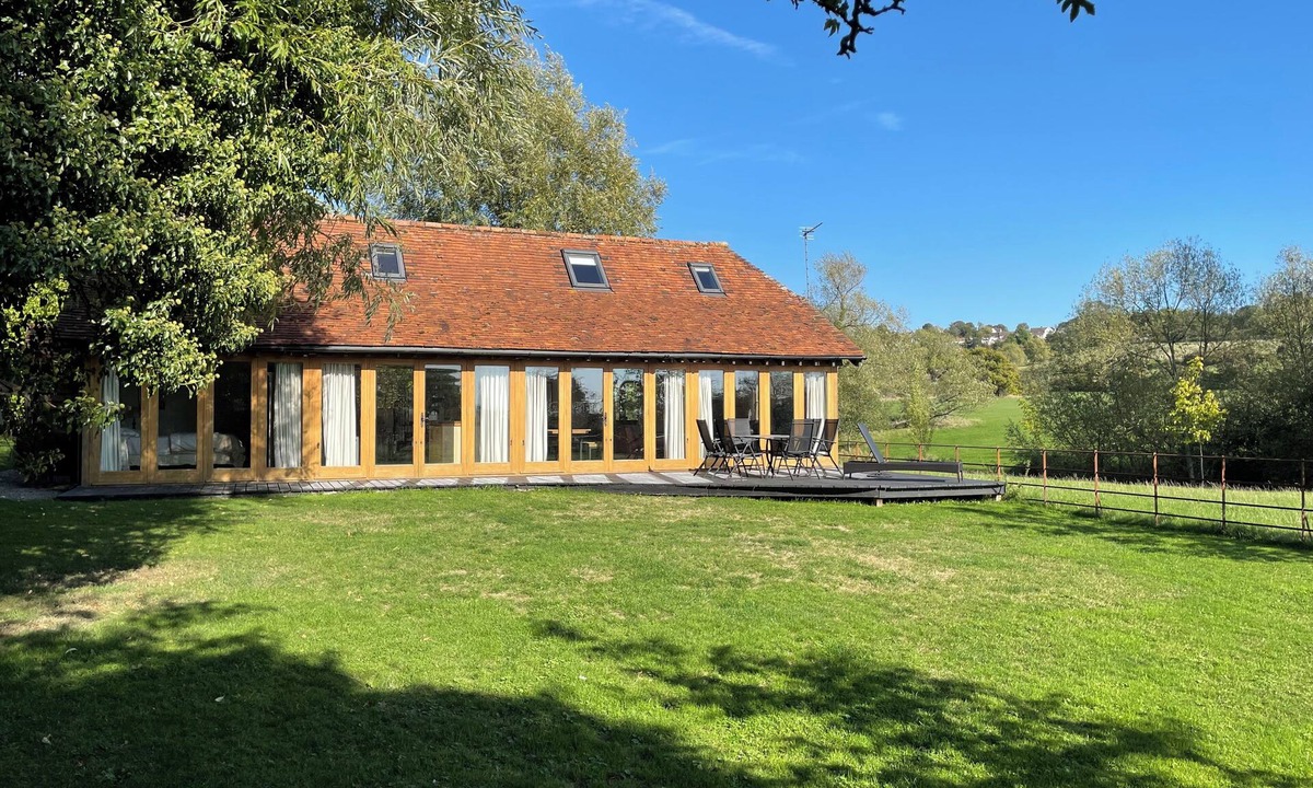 Charlton-on-Otmoor House | Stylish & Cosy Barn Conversion