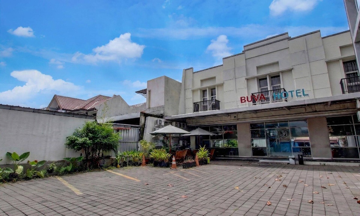 Semarang House | Stylish Deluxe Twin Escape w/Free WiFi