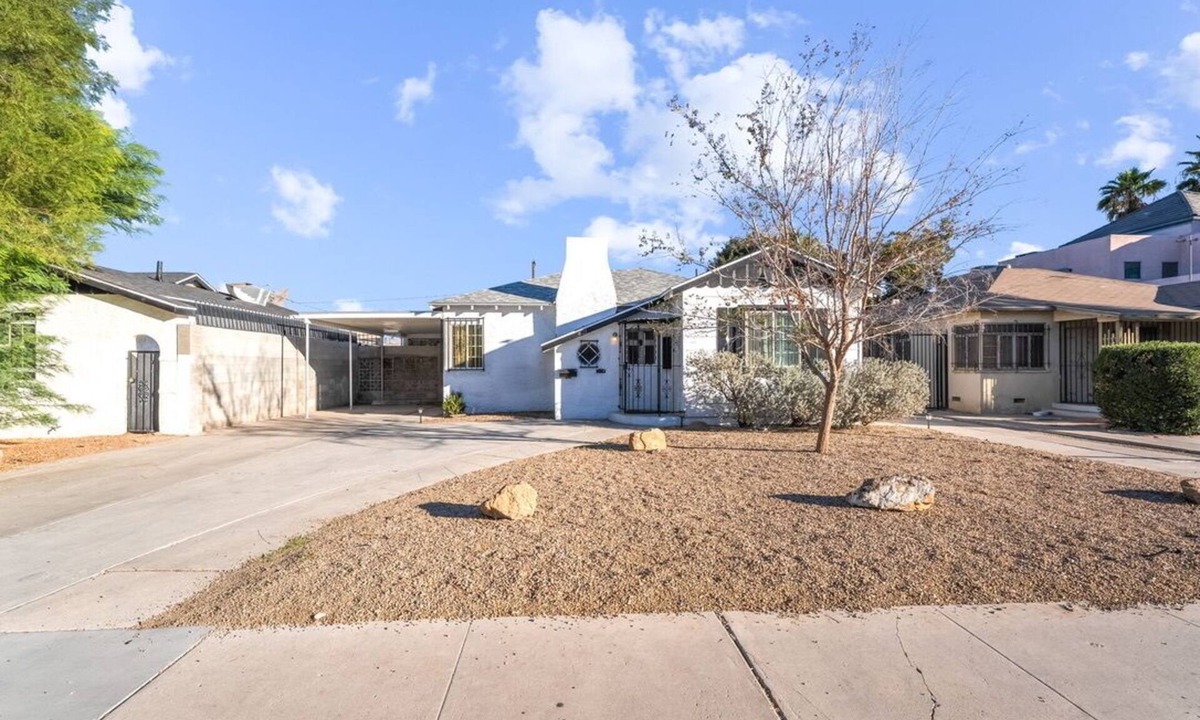 Downtown Las Vegas House | Stylish Downtown Las Vegas Retreat-Walk to Fremont st & Arts District!