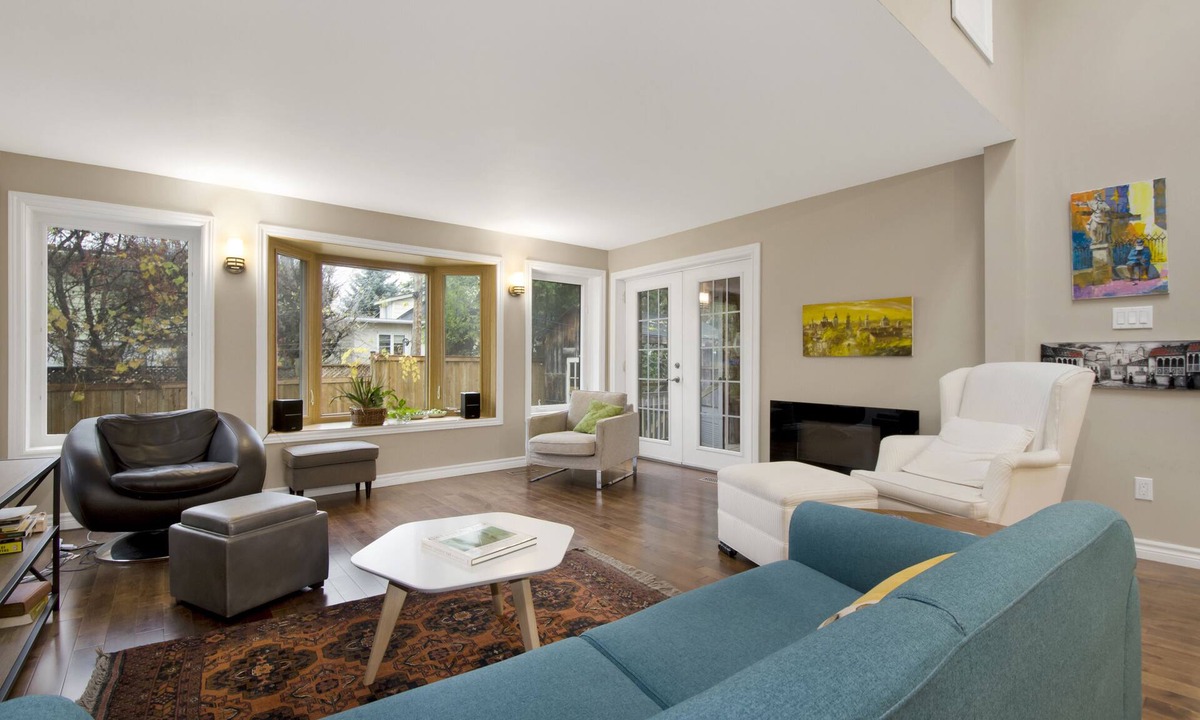 Downtown Ottawa House | Stylish east downtown house with easy river access