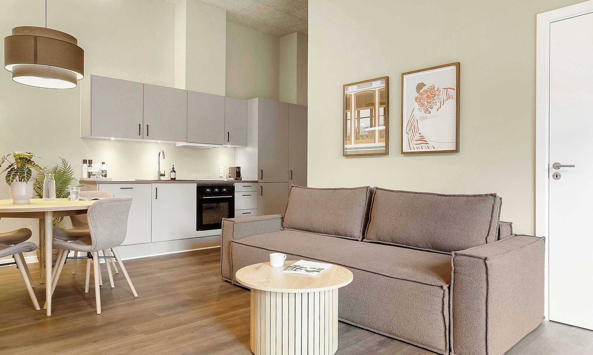 Vesterbro Apartment | Stylish Easy-Access Ground Floor Apartment for 4