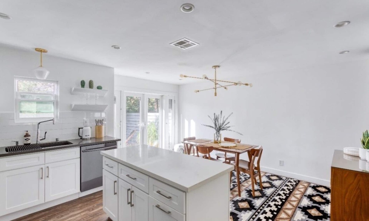 Verdugo Woodlands House | Stylish, European design, modern luxury home