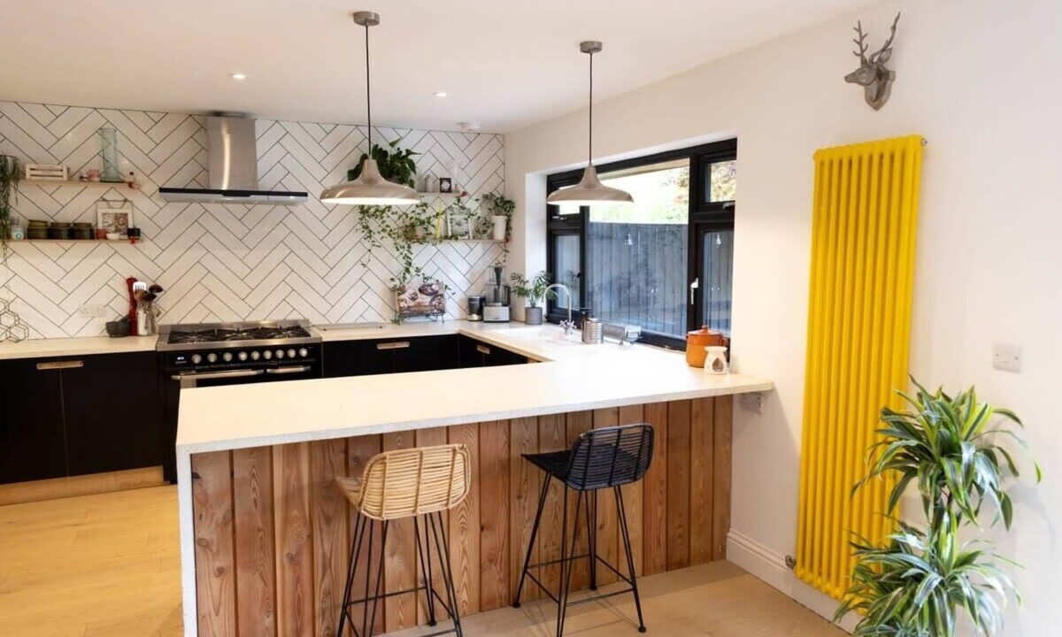 Bosham House | Stylish Four Bed Coastal Home