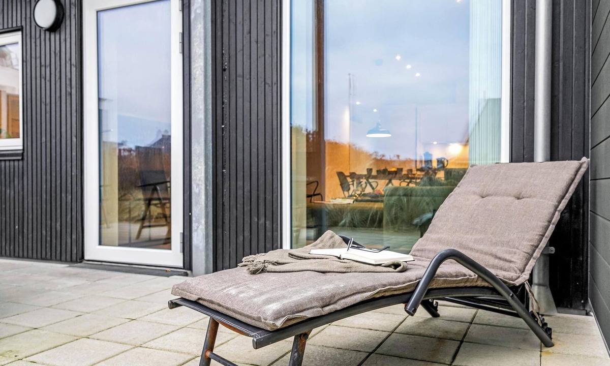 Sondervig Cottage | Stylish holiday apartment centrally located in Søndervig - 1000