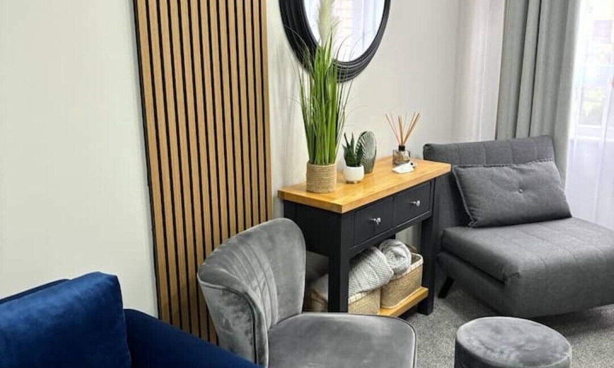 Linlithgow House | Stylish home in Linlithgow