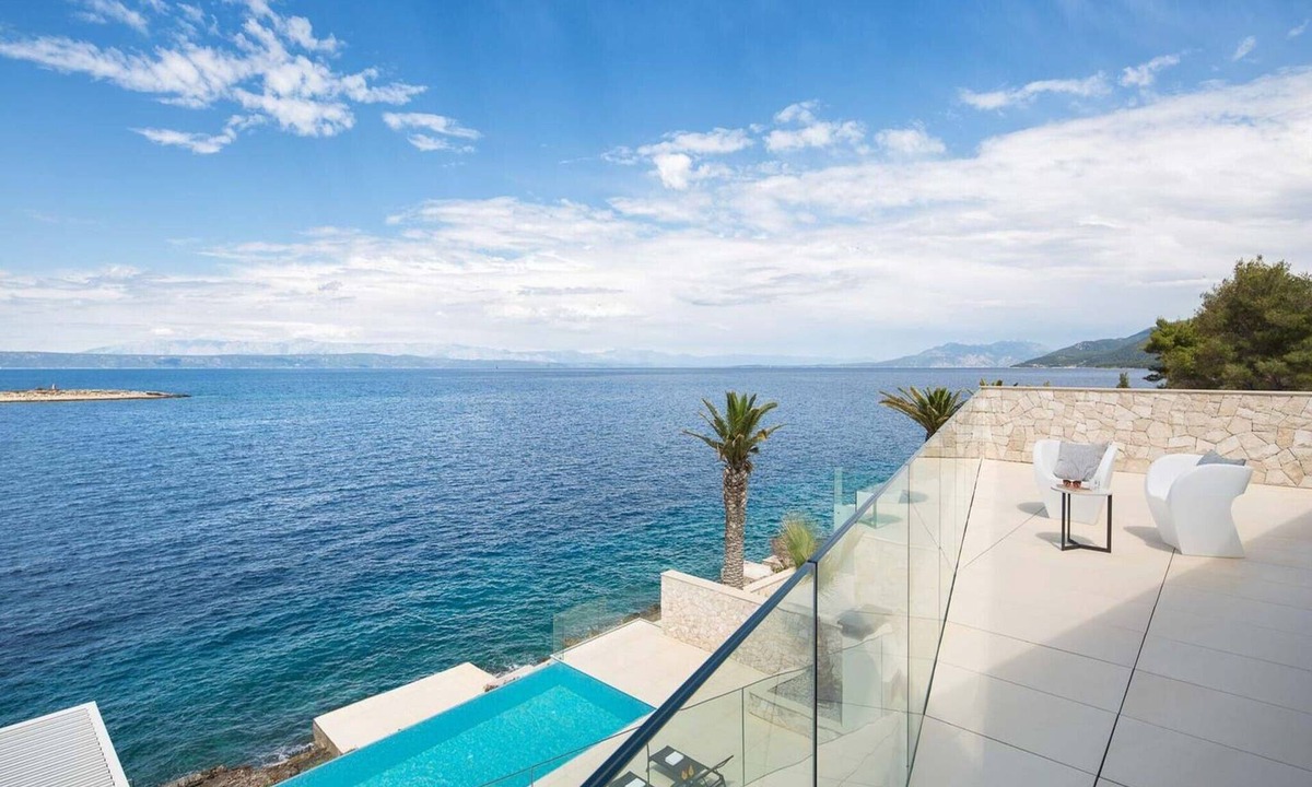 Blato Villa | Stylish Korcula Villa | 4 Bedrooms | Villa Palma | Panoramic Sea Front Views