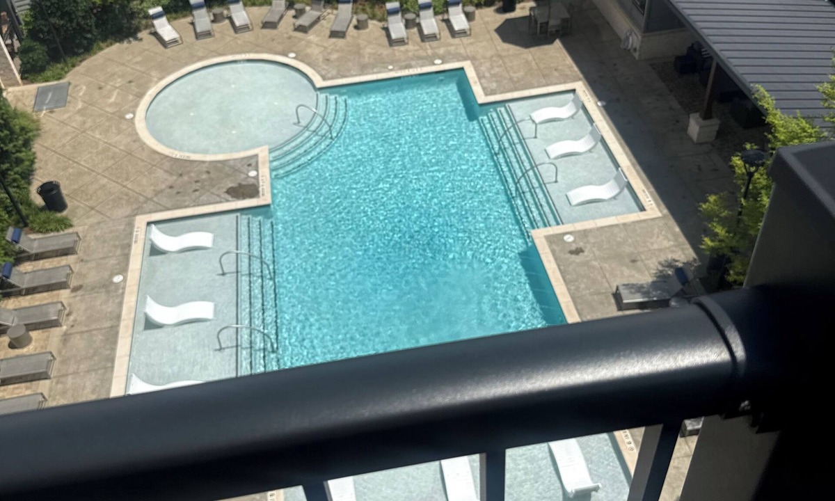 Lindbergh Apartment | Stylish luxury 1-bedroom in Buckhead with pool-view balcony -free parking