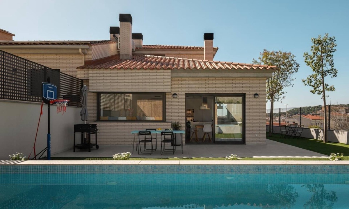 Canet de Mar Villa | Stylish Mediterranean Villa Beach and Mountain