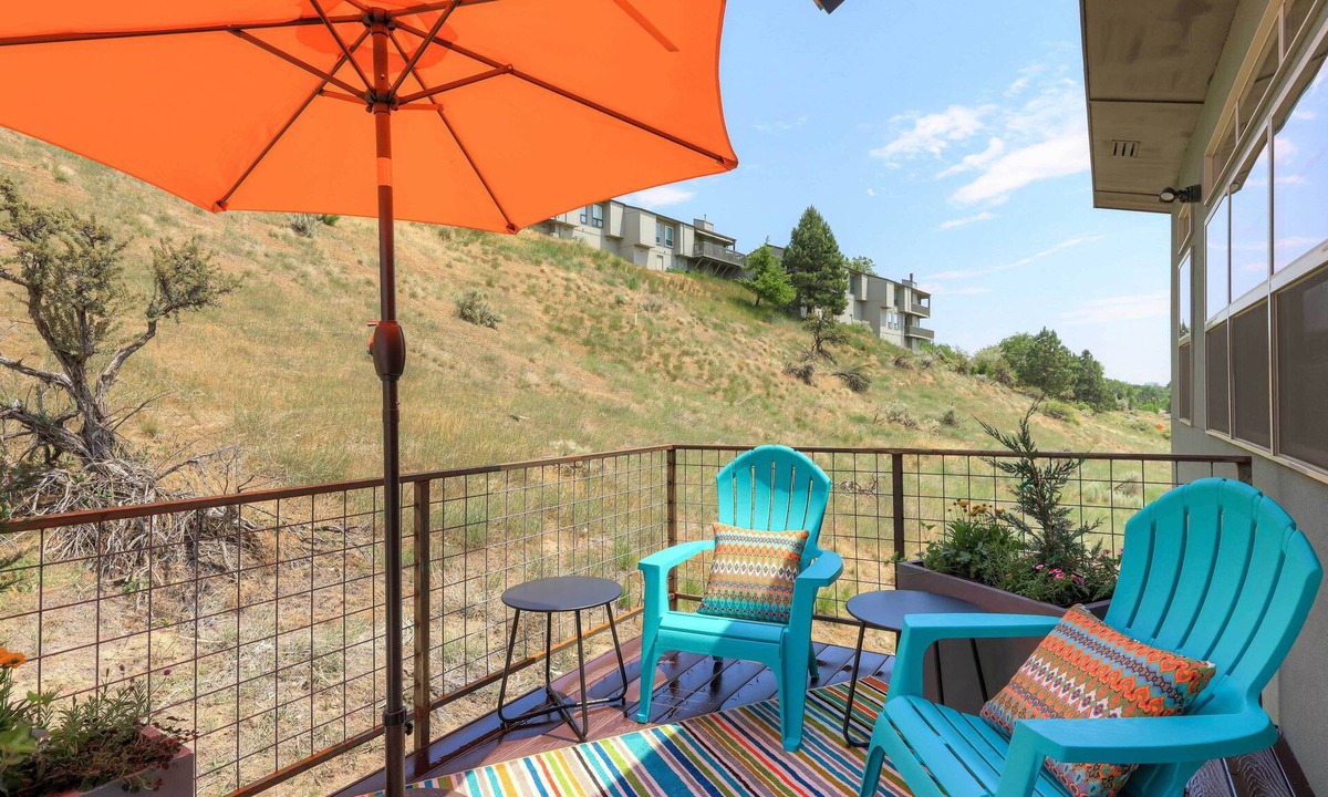 Quail Ridge Apartment | Stylish & Modern Boise Studio w/Foothills Views!