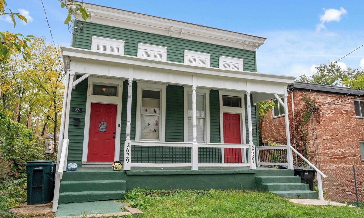 Walnut Hills Condo | Stylish, Modern Gem in the HIlls