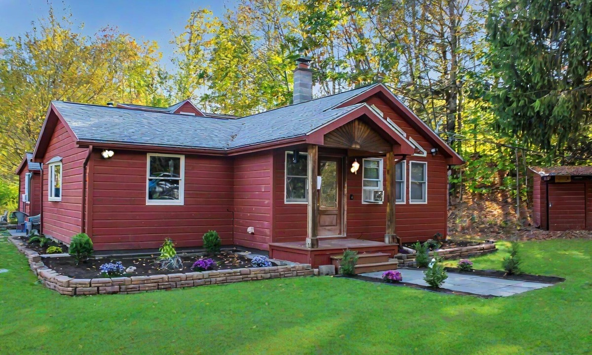 Stephentown Cabin | Stylish Mountain Cabin Close To Jiminy Peak