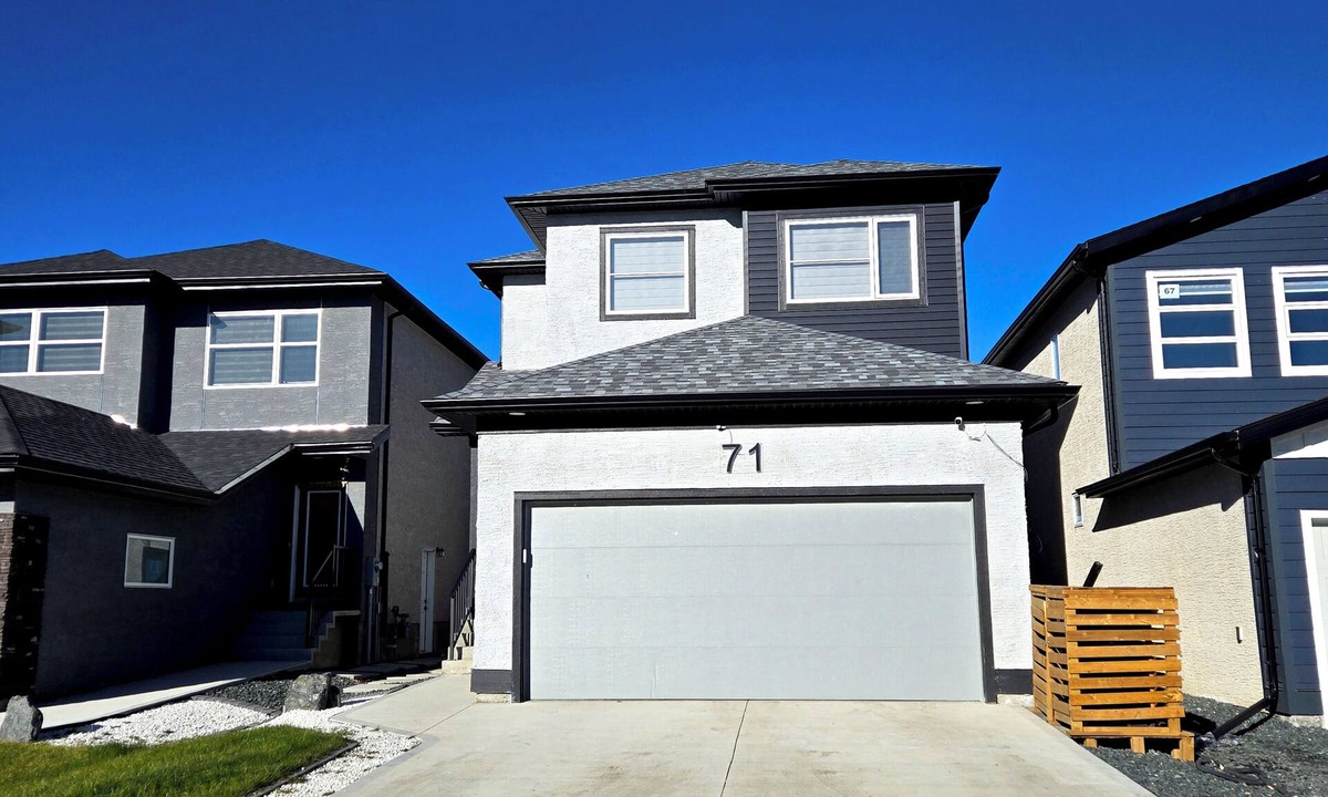 Winnipeg House | Stylish New 2BR Suite | Private Entry | Quiet, Near Shops & Transit