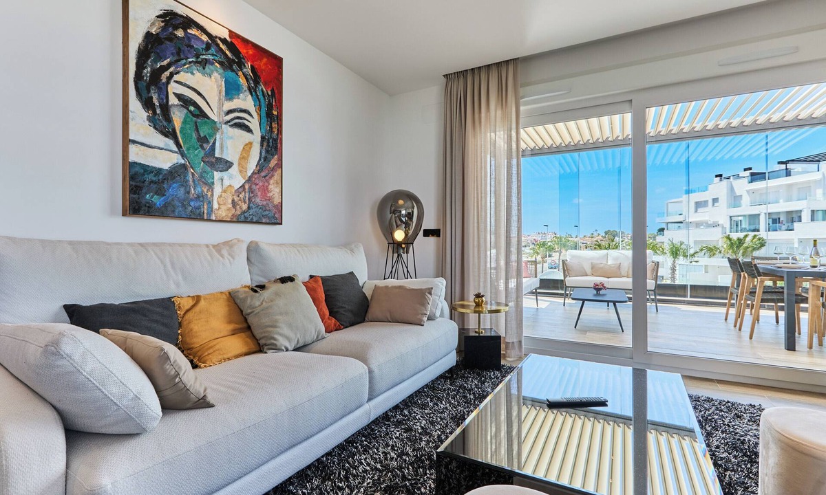 Los Altos Apartment | Stylish penthouse with Jacuzzi - by Welcomely