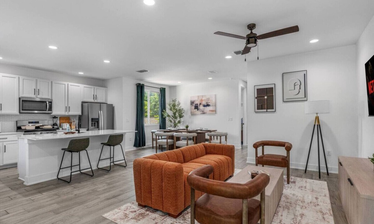 MLK Apartment | Stylish Retreat - Close to Downtown - Open Layout