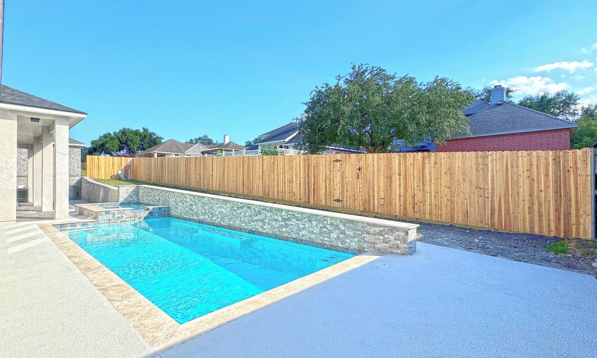 Calallen House | Stylish Retreat near Park & Beach-Designer Kitchen