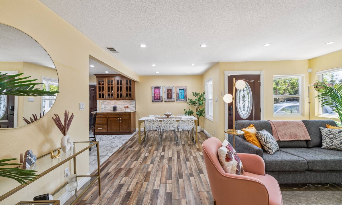 Concord House | Stylish Spacious Home with Private Pool