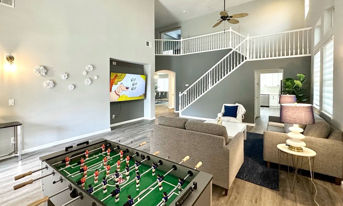 Tracy House | Stylish Spacious Newly 5B4b Home Central Tracy