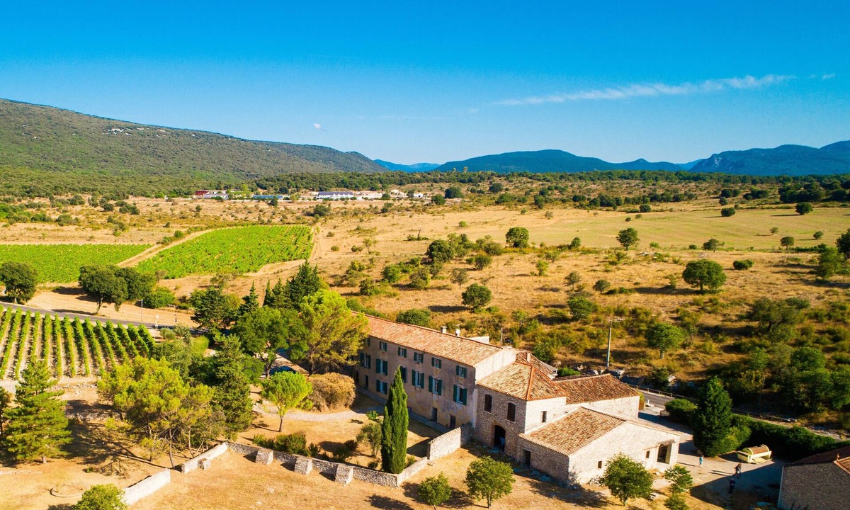 Brissac Apartment | Stylish studio apartment within an award-winning vineyard; shared pool