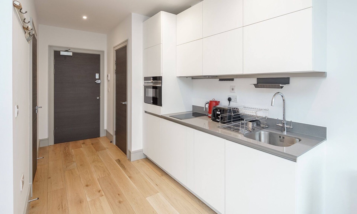 Tottenham Green Apartment | Stylish Studio Flat In Seven Sisters