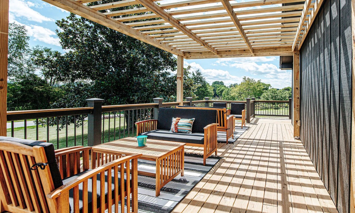 Afton Apartment | Stylish Studio near Virginia Wine Trail | Sleeps 4