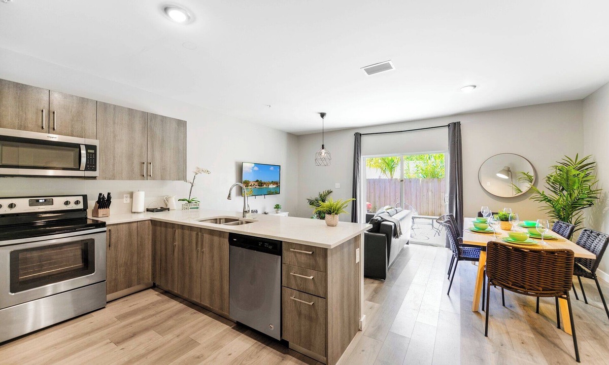 Golden Glades House | Stylish Townhouses by Design District