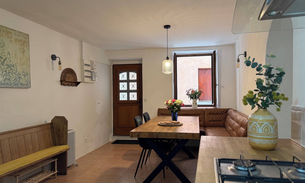 Quillan House | Stylish townhouse in Quillan - The heart of the Midi Pyrenees