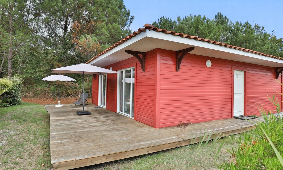 Parentis-en-Born Villa | Stylish villa in Parentis-en-Born