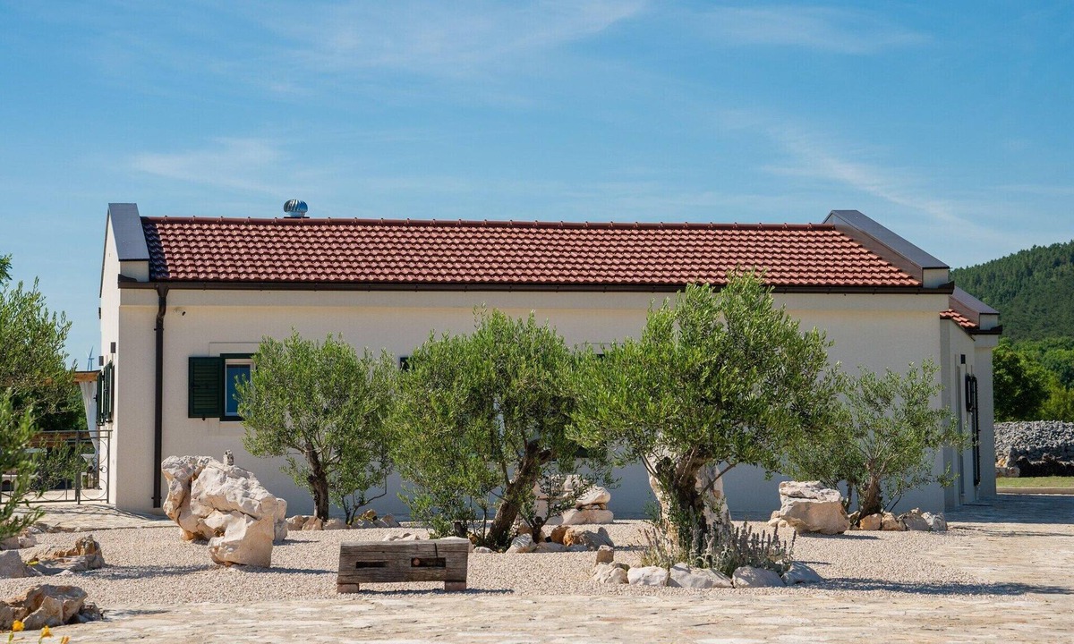 Lovrec Villa | Stylish Villa in Lovreč with Sauna