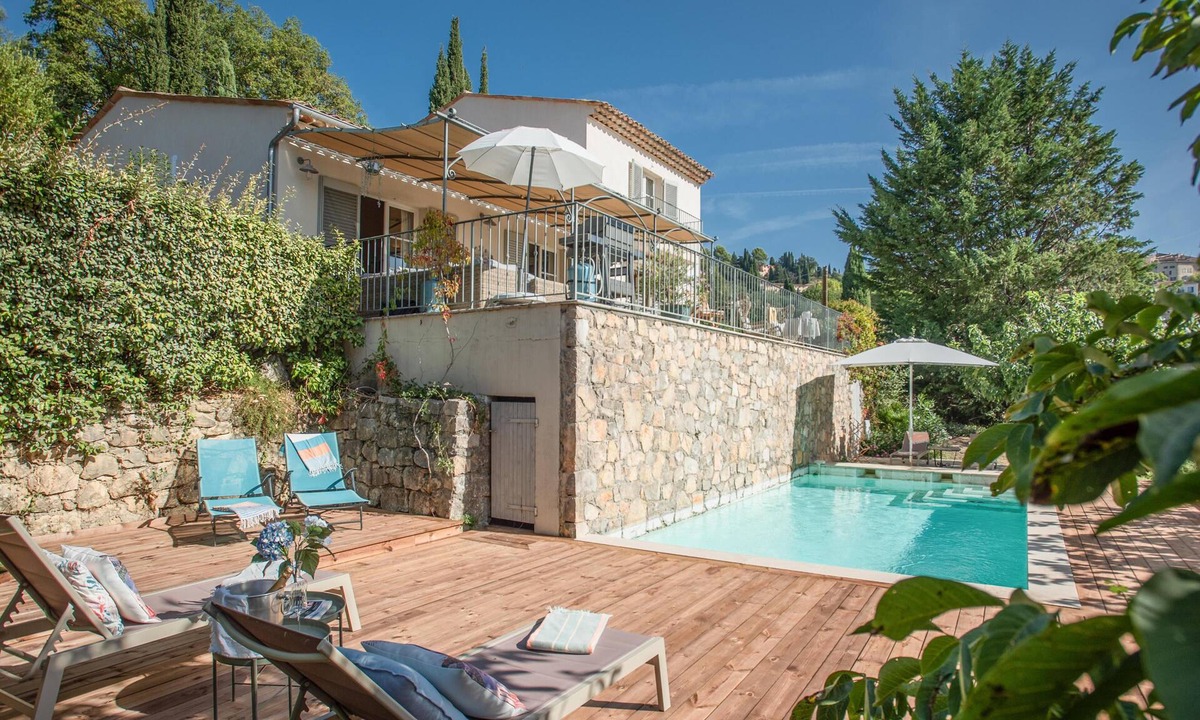 Callian Villa | Stylish villa with air conditioning