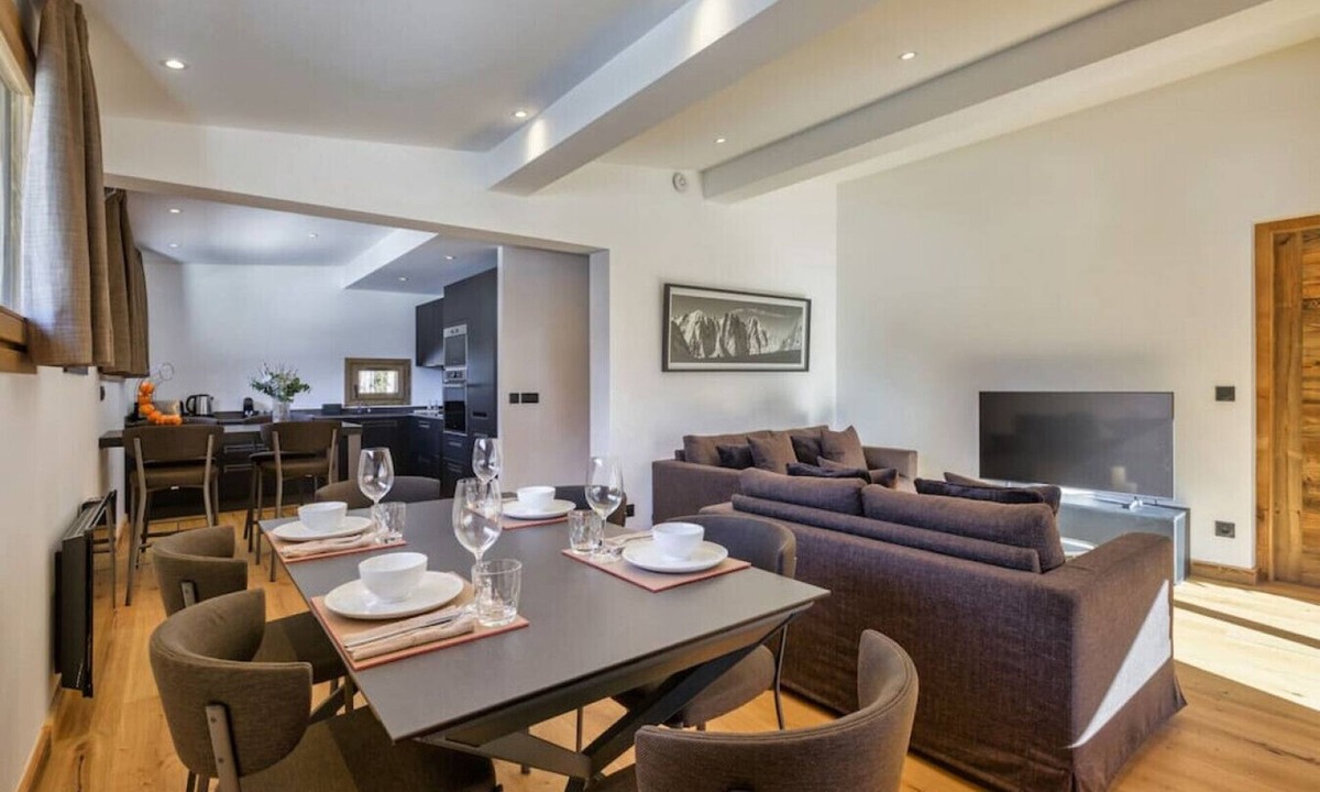 Chamonix City Centre Apartment | Sublime 6pax 80m2 | MtBlancView | Central |Parking