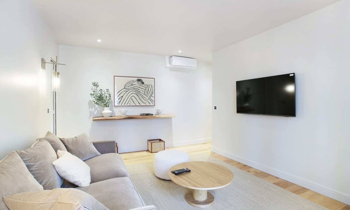 Quartier de la Porte-Saint-Denis Apartment | Sublime apartment Center of Paris