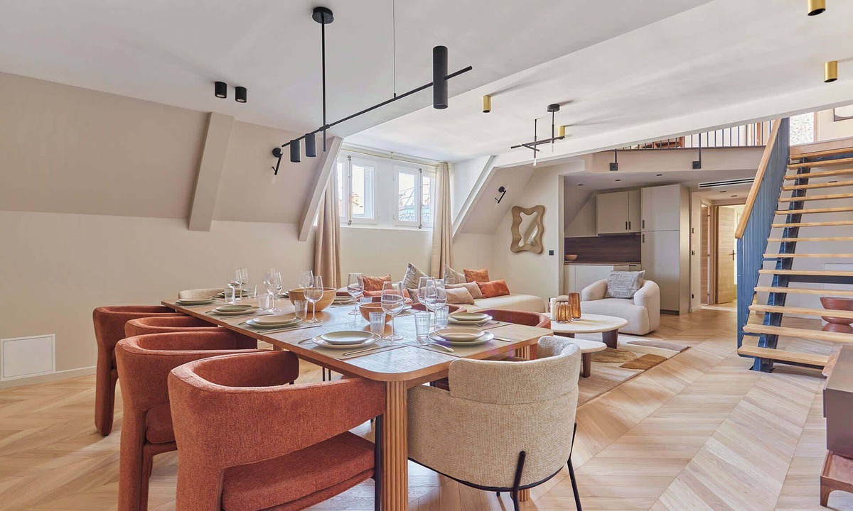 Porte-Dauphine Apartment | Sublime Duplex Arc de Triomphe/Trocadero