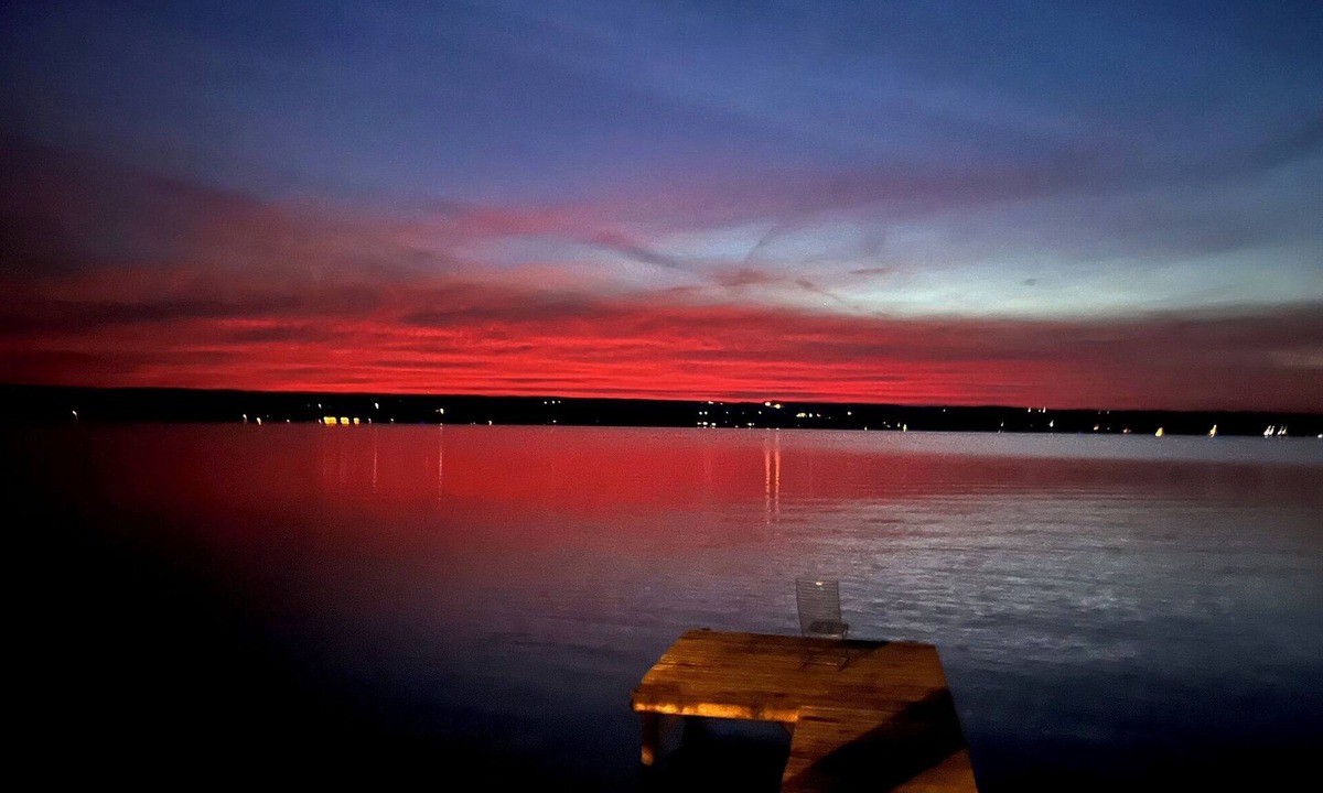 King Ferry Cottage | Sublime Sunsets-Charming Cottage with No Bad Views