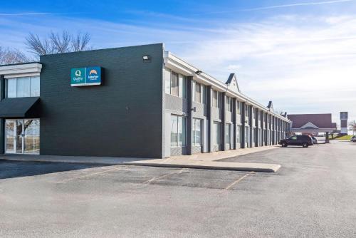 Fort Dodge Hotel | Suburban Studios Fort Dodge