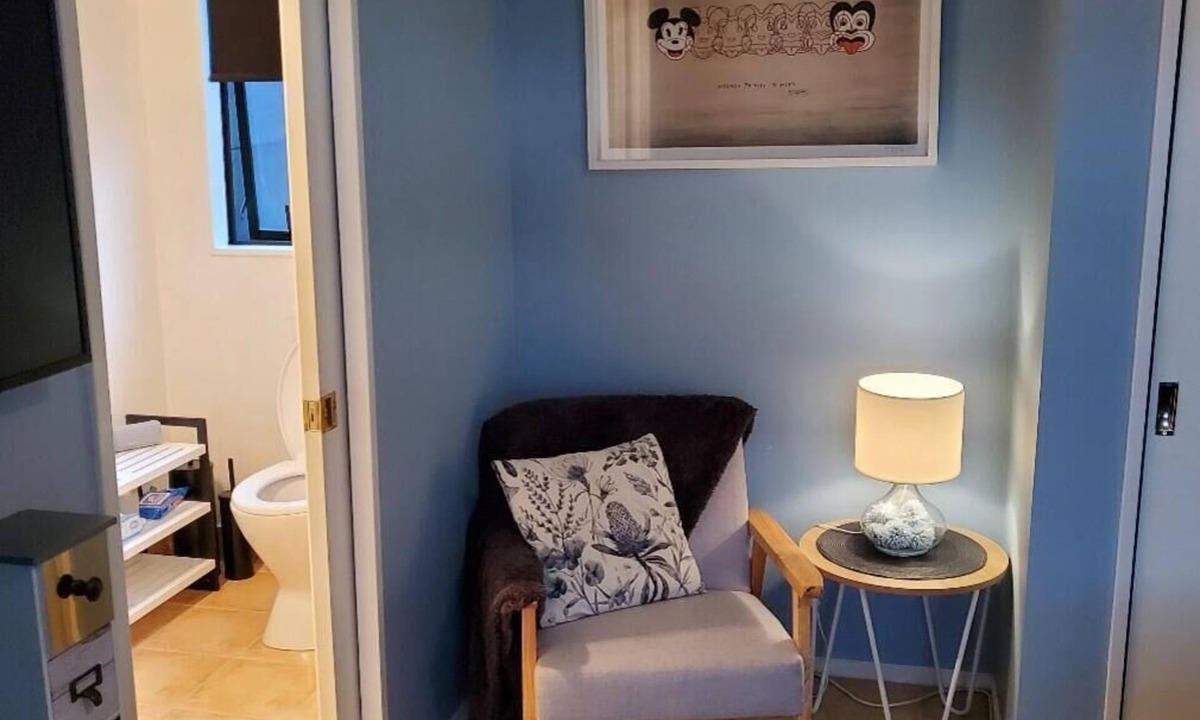 Auckland House | Suburbia East Auckland