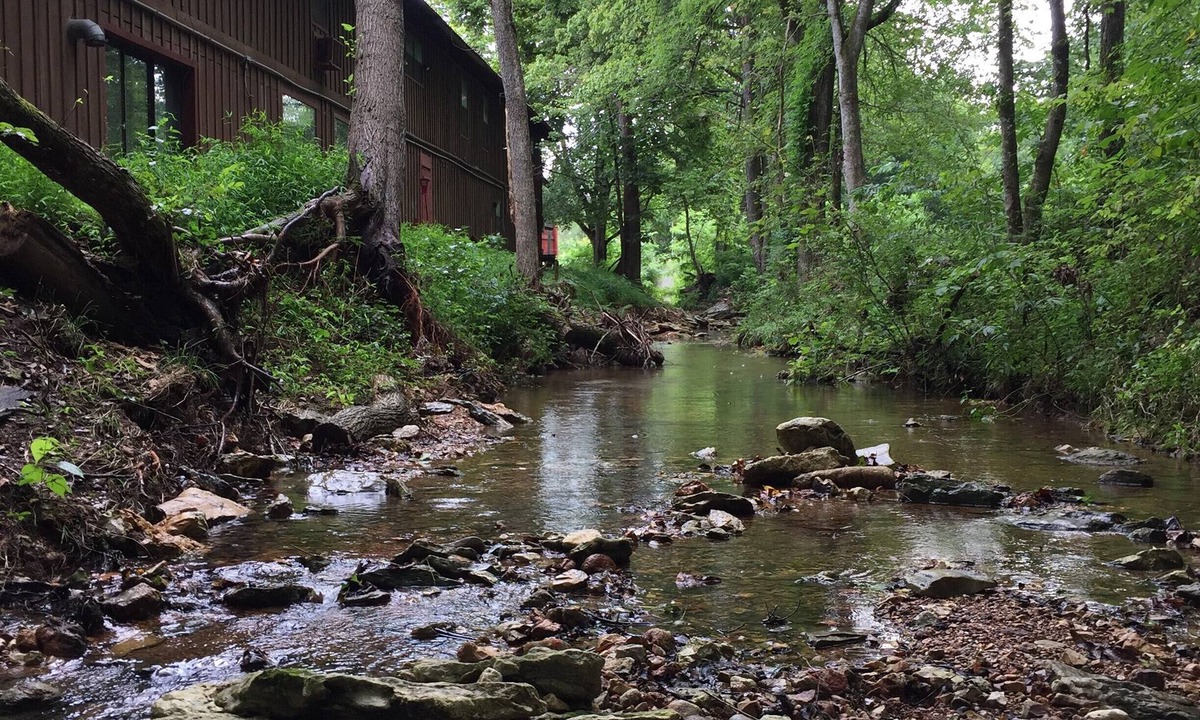 Garfield Hotel | Sugar Creek Retreat